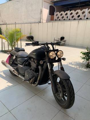 TRIUMPH THUNDERBIRD STORM TRIUMPH THUNDERBIRD STORM
